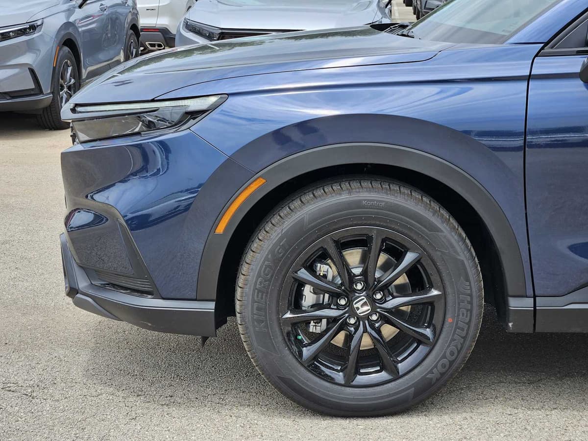 2026 Honda CR-V Hybrid - Image 8