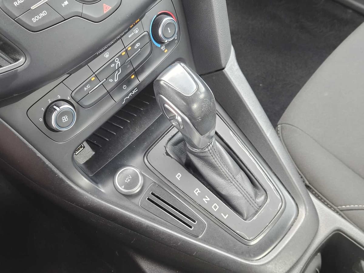 2016 Ford Focus - Image 20