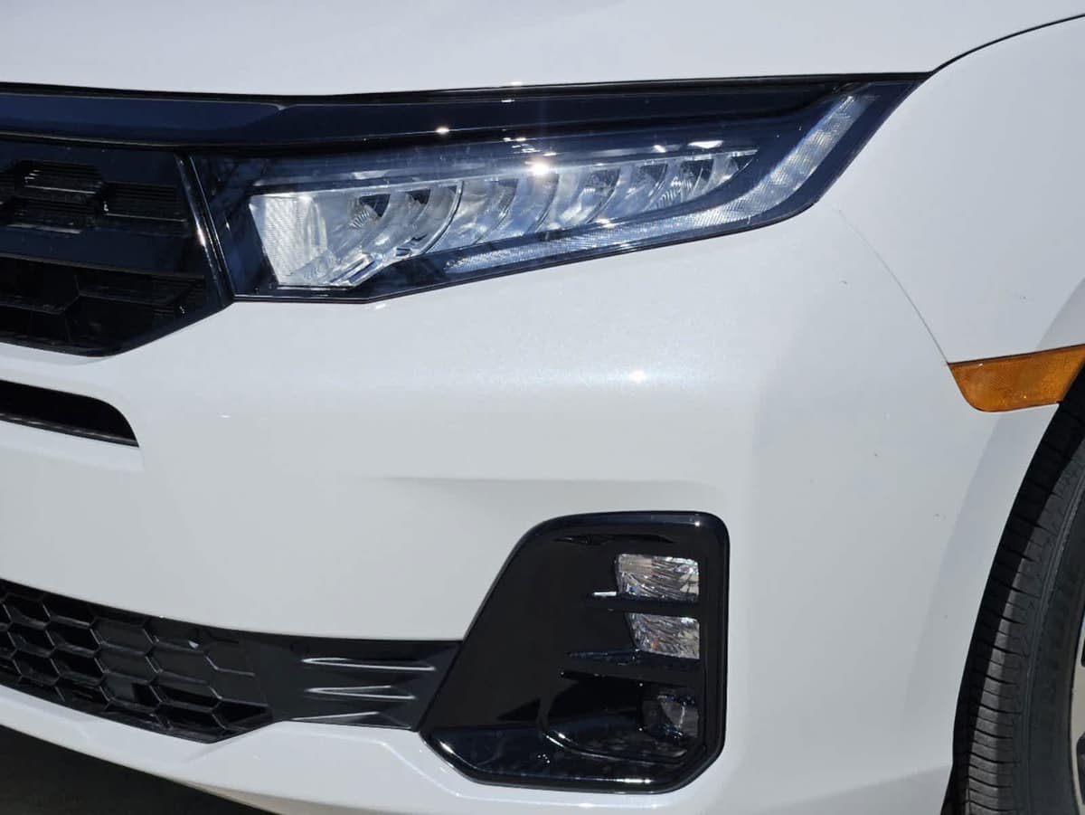 2026 Honda Odyssey - Image 7
