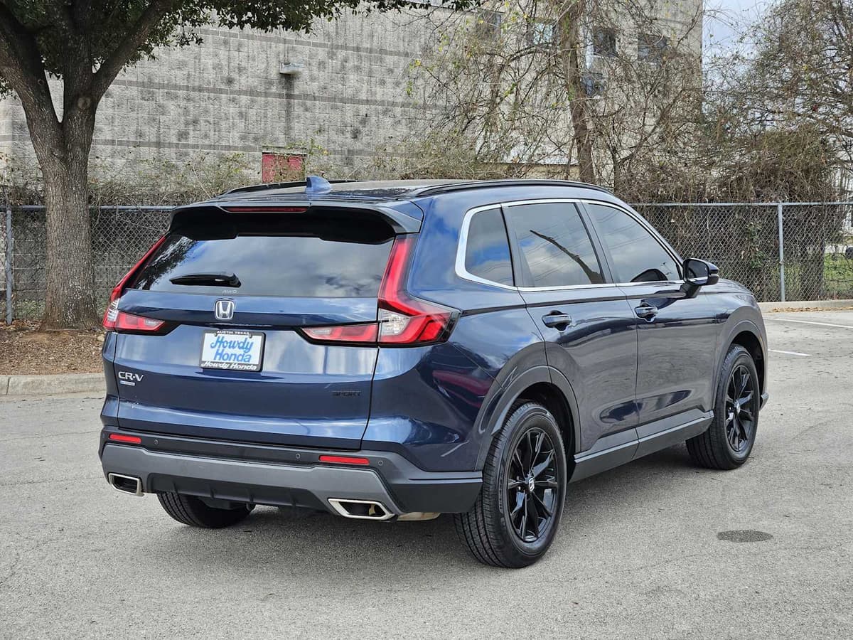 2024 Honda CR-V Hybrid - Image 6