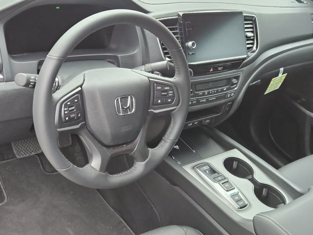 2026 Honda Ridgeline - Image 2