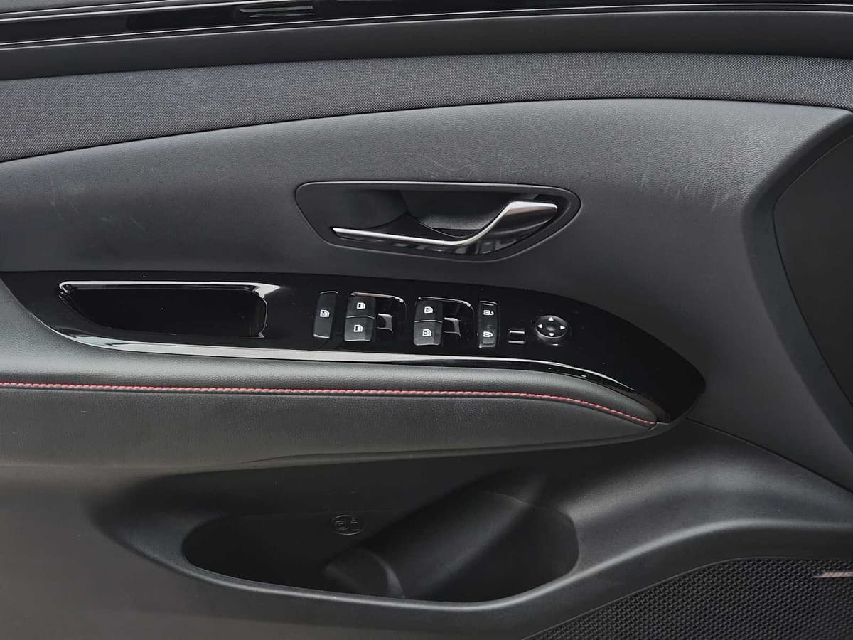 2023 Hyundai Tucson - Image 21
