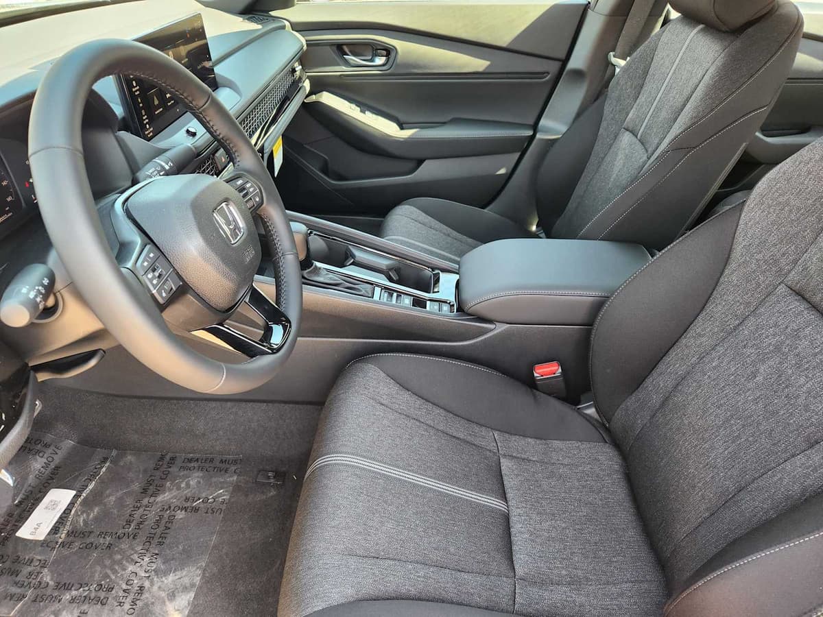 2026 Honda Accord Hybrid - Image 12