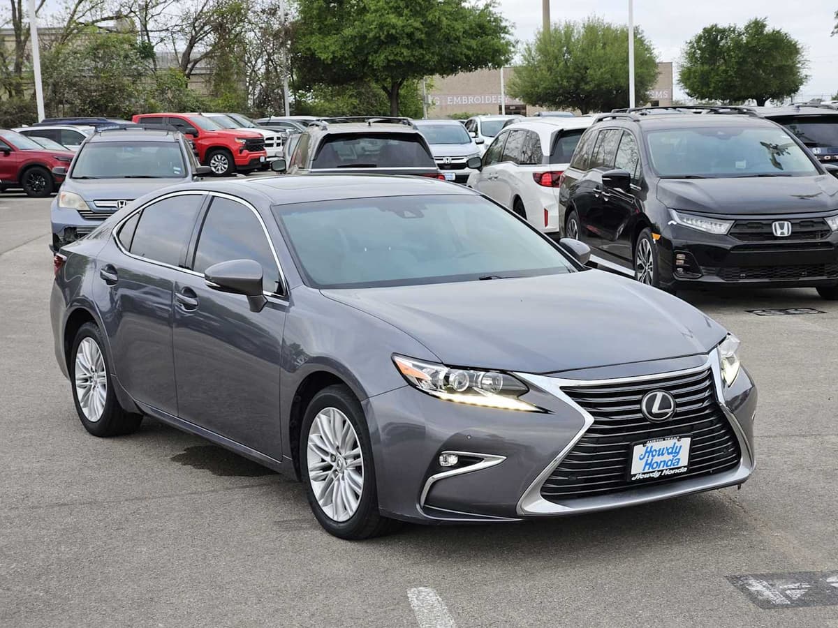 2016 LEXUS ES 350 - Image 3