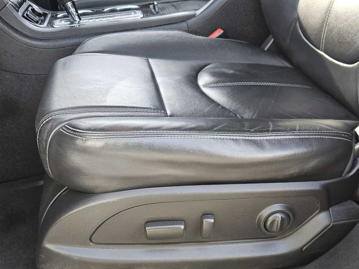 2017 Chevrolet Traverse - Image 22