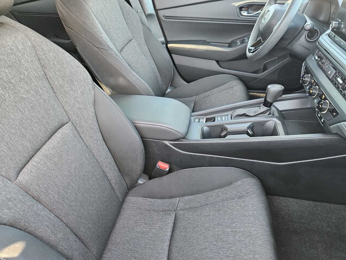 2025 Honda Accord - Image 13