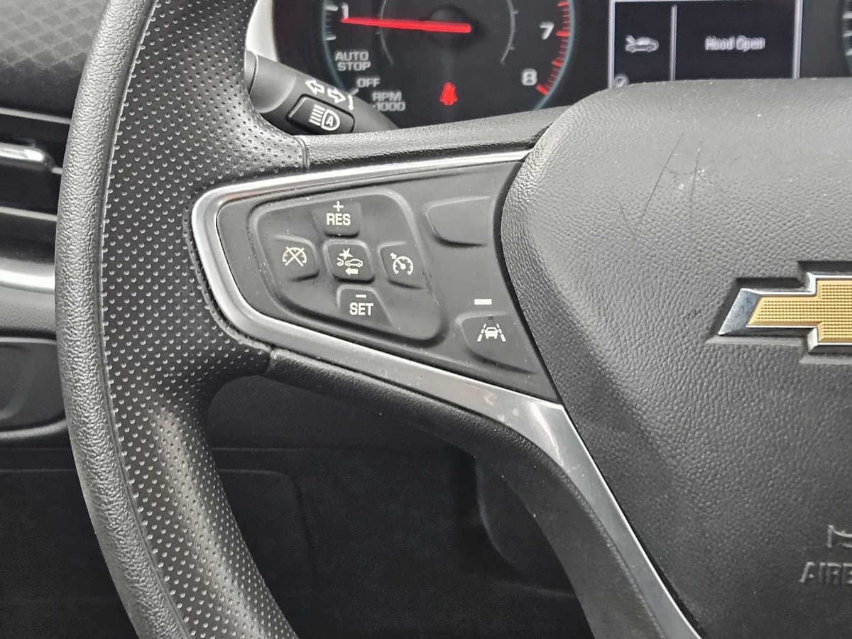 2023 Chevrolet Malibu - Image 26