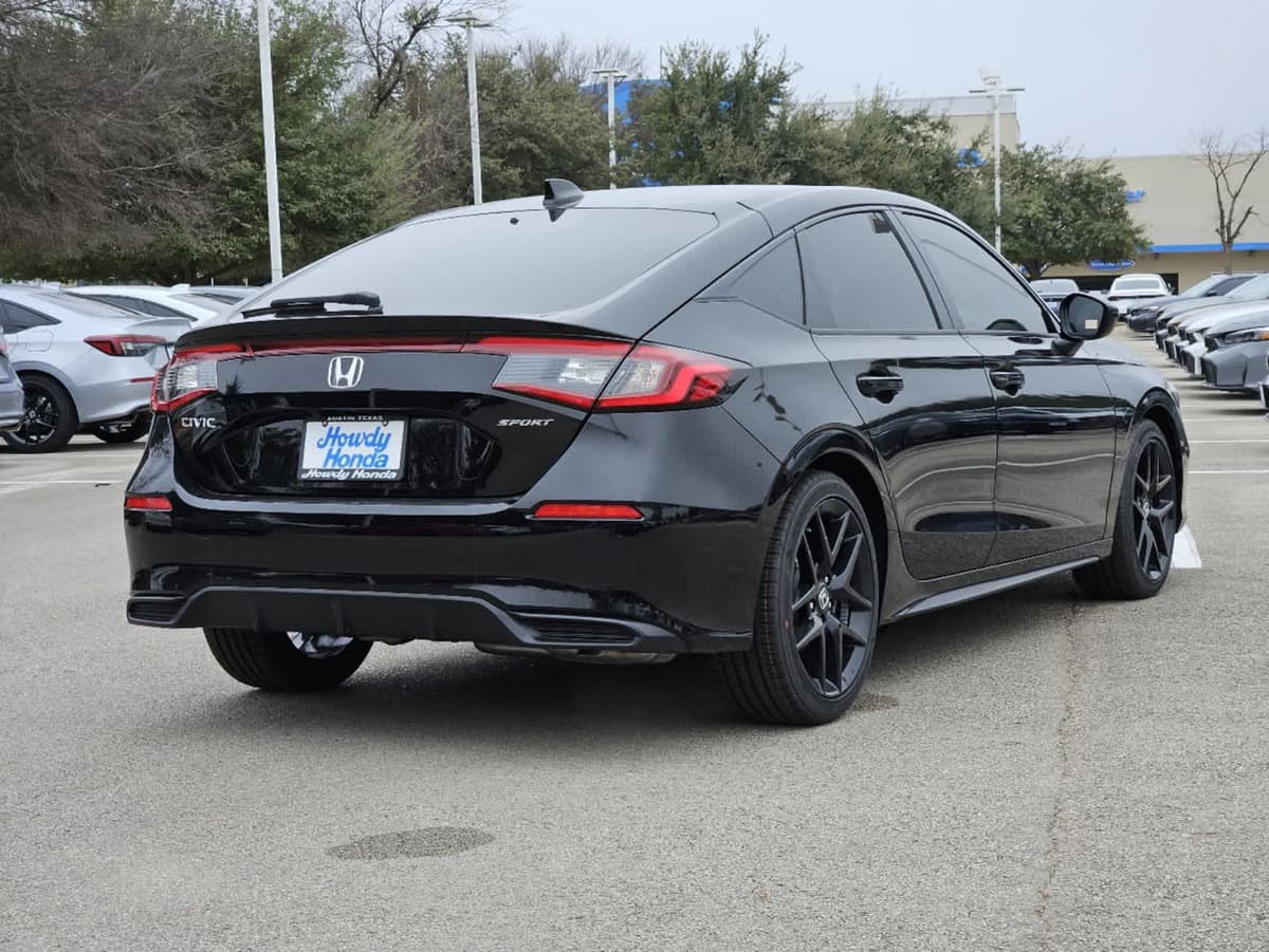 2026 Honda Civic - Image 6