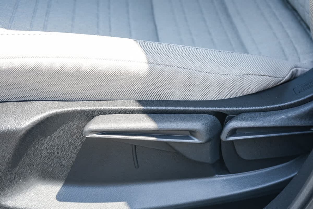 2027 Honda HR-V - Image 20