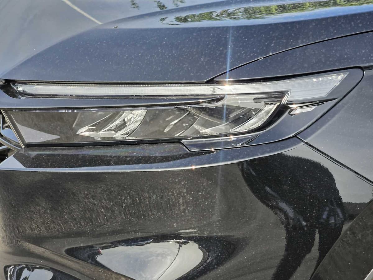 2026 Honda CR-V Hybrid - Image 7