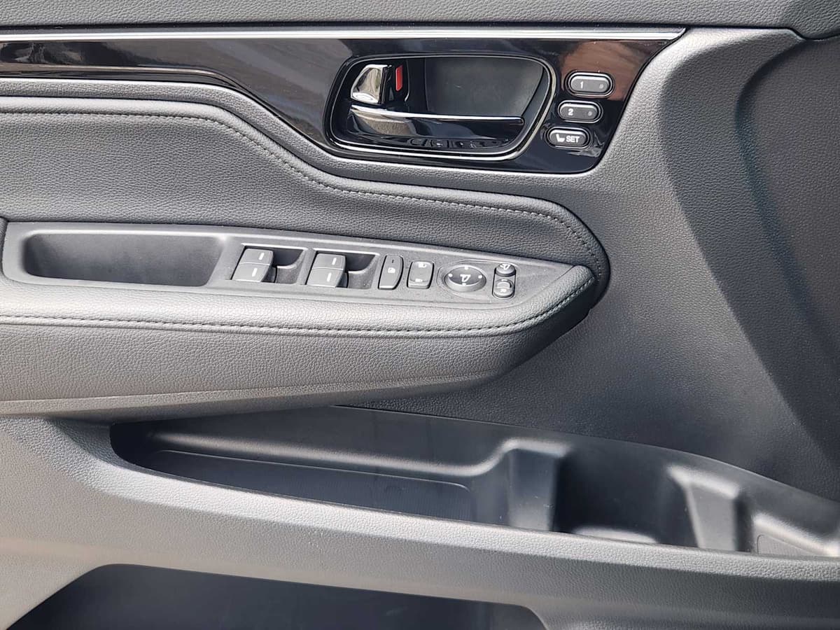 2026 Honda Odyssey - Image 23