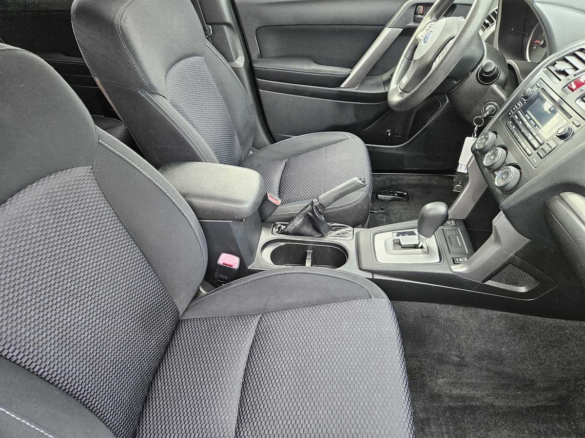 2014 Subaru Forester - Image 14