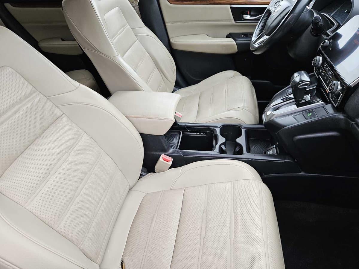 2019 Honda CR-V - Image 13