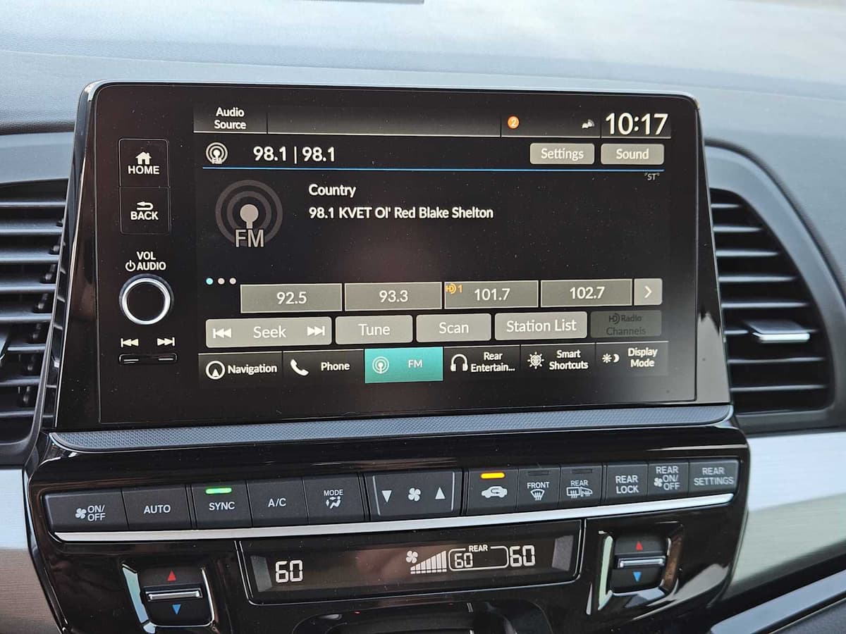 2026 Honda Odyssey - Image 14