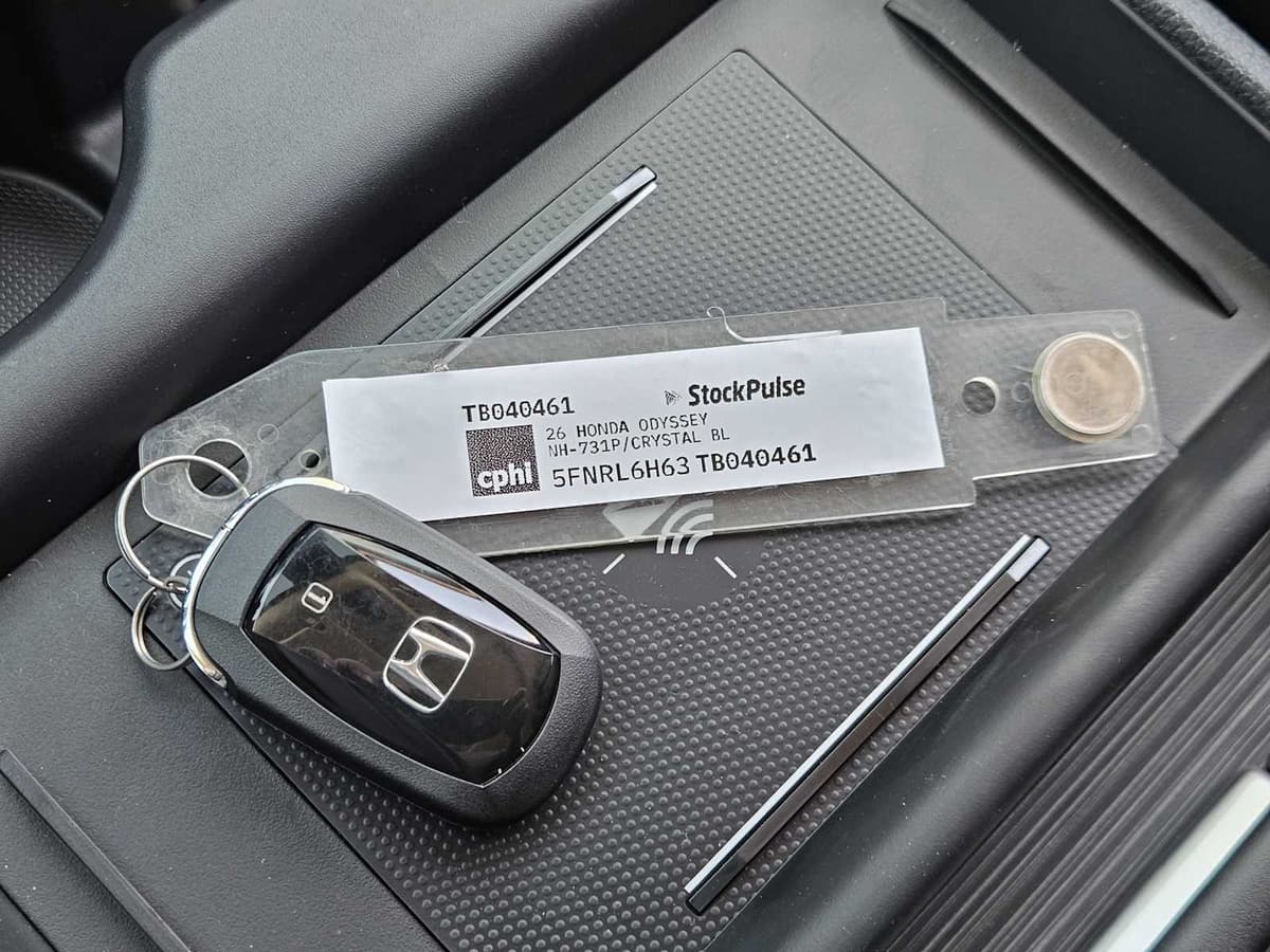 2026 Honda Odyssey - Image 29