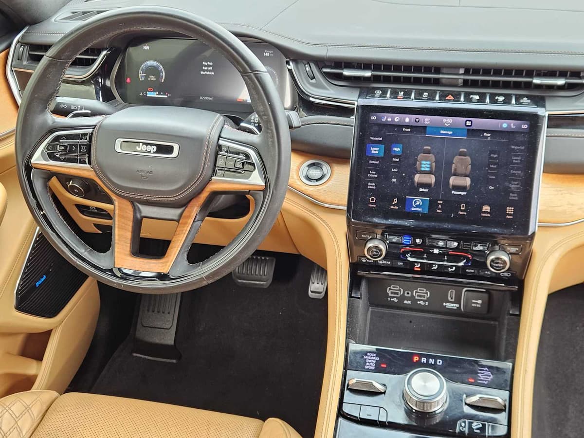 2022 Jeep Grand Cherokee L - Image 26