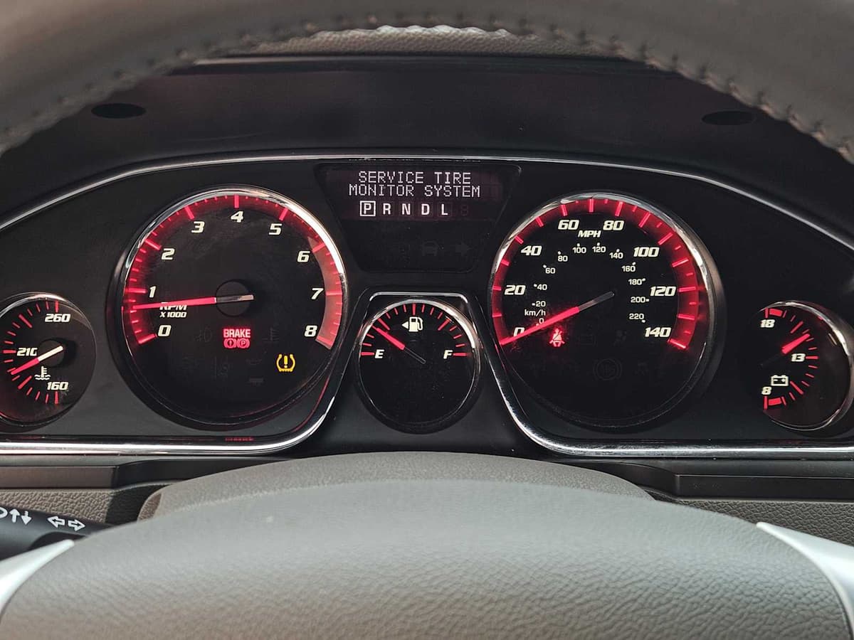 2015 GMC Acadia - Image 14