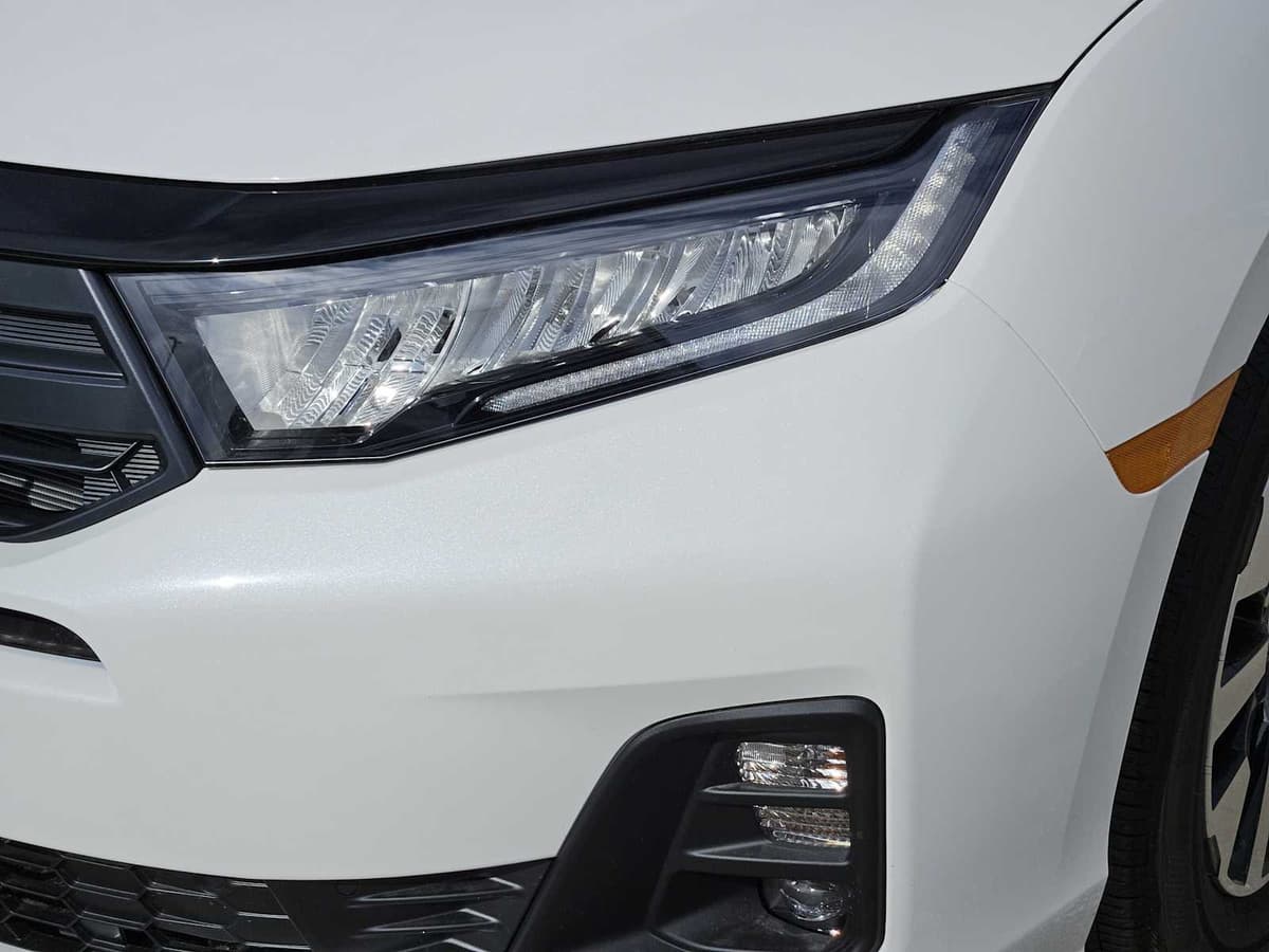 2026 Honda Odyssey - Image 6