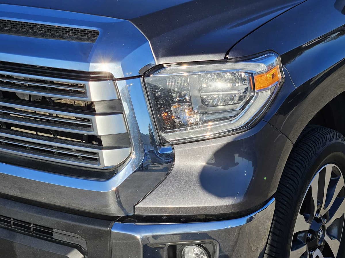 2020 Toyota Tundra - Image 7