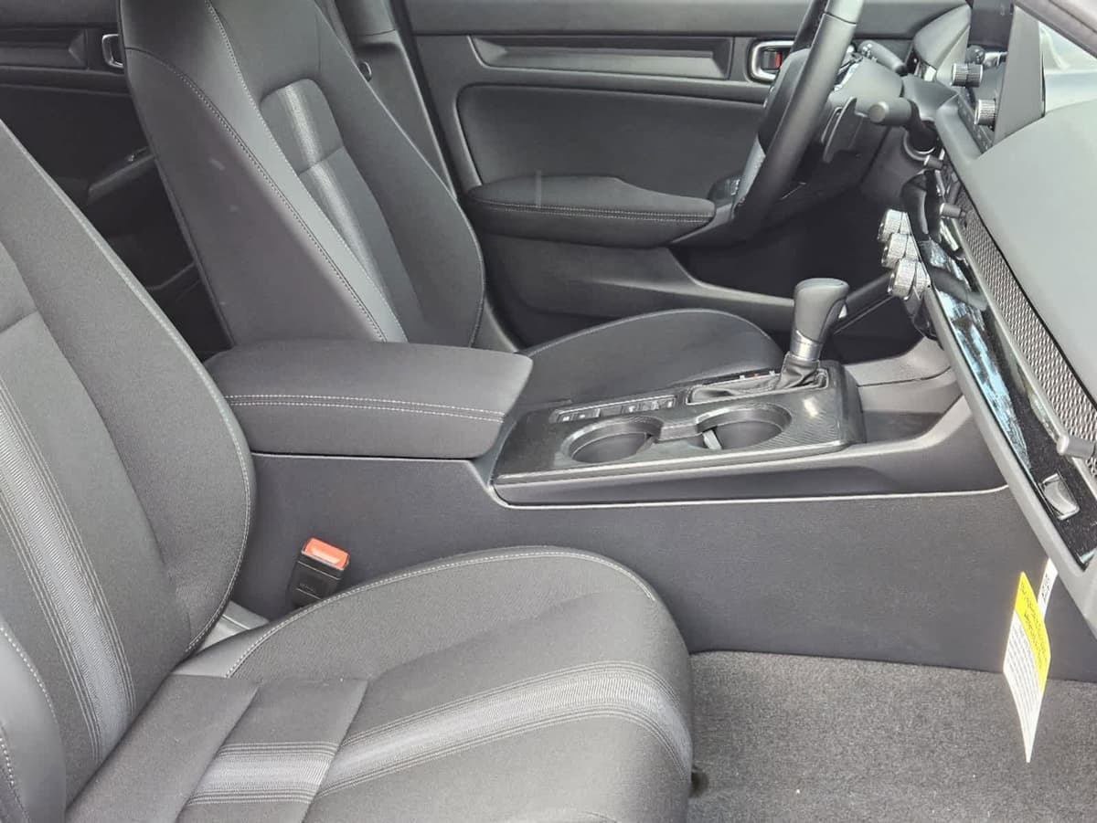 2026 Honda Civic - Image 12