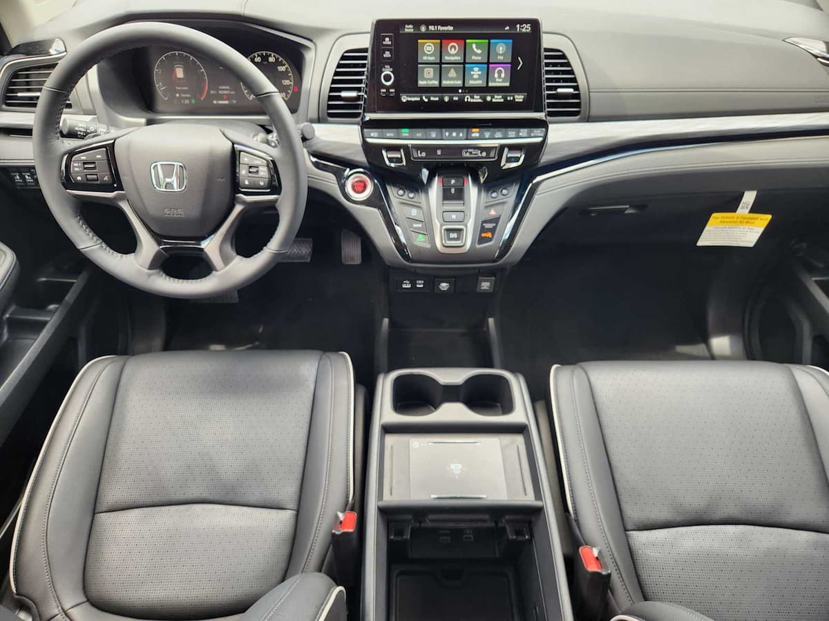 2026 Honda Odyssey - Image 26
