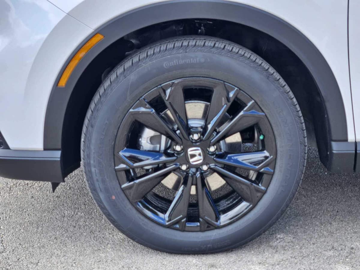 2026 Honda CR-V Hybrid - Image 8