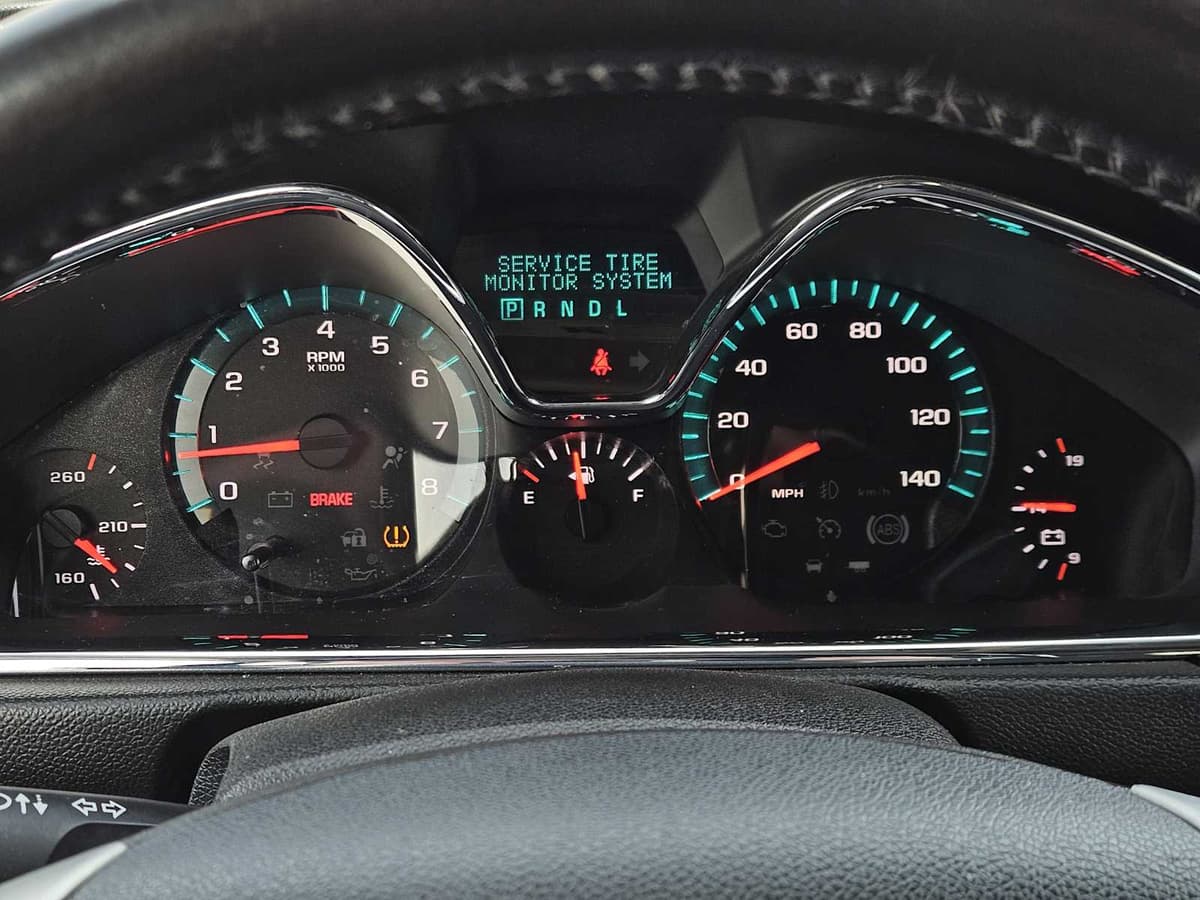 2017 Chevrolet Traverse - Image 16