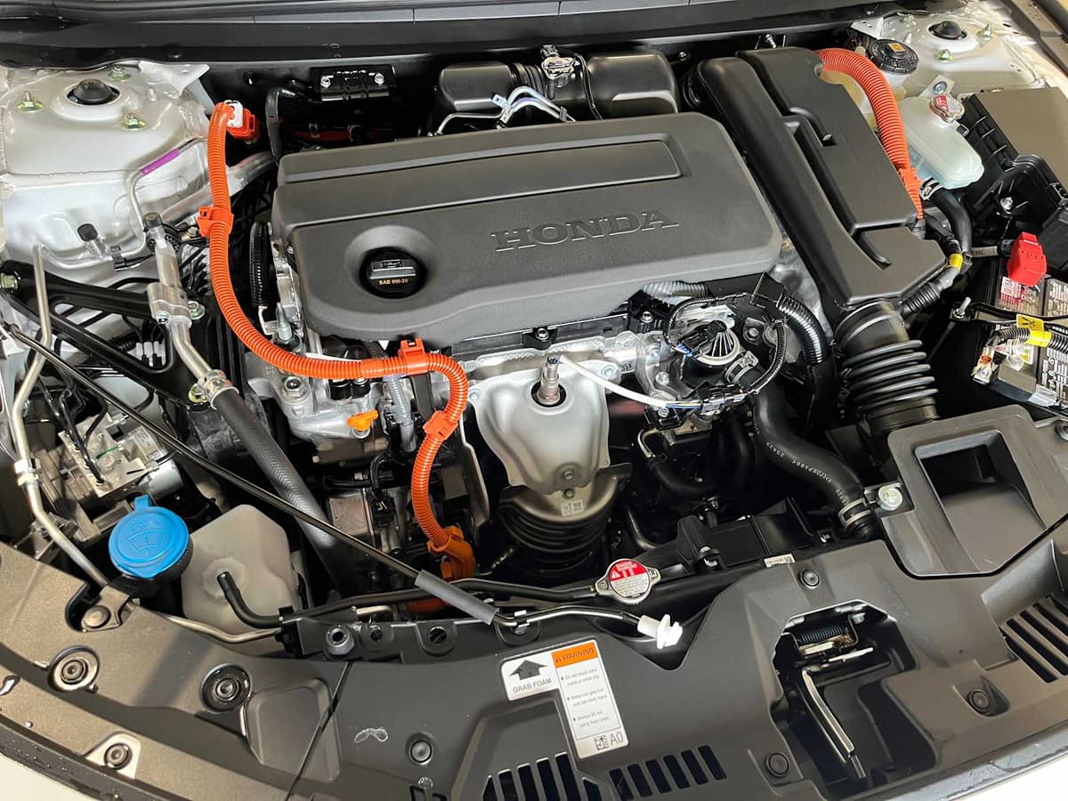 2026 Honda Accord Hybrid - Image 12