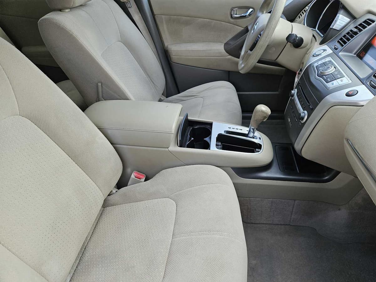 2012 Nissan Murano - Image 13