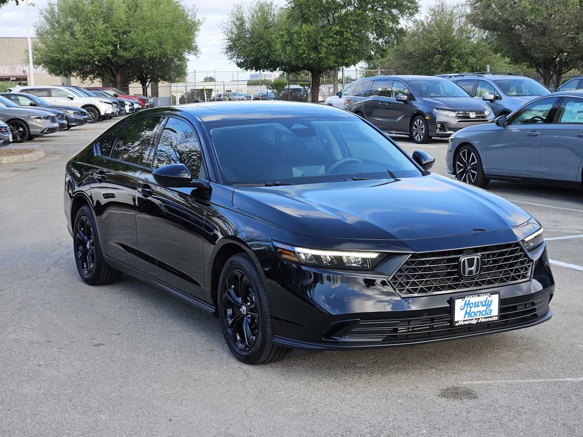 2025 Honda Accord - Image 3