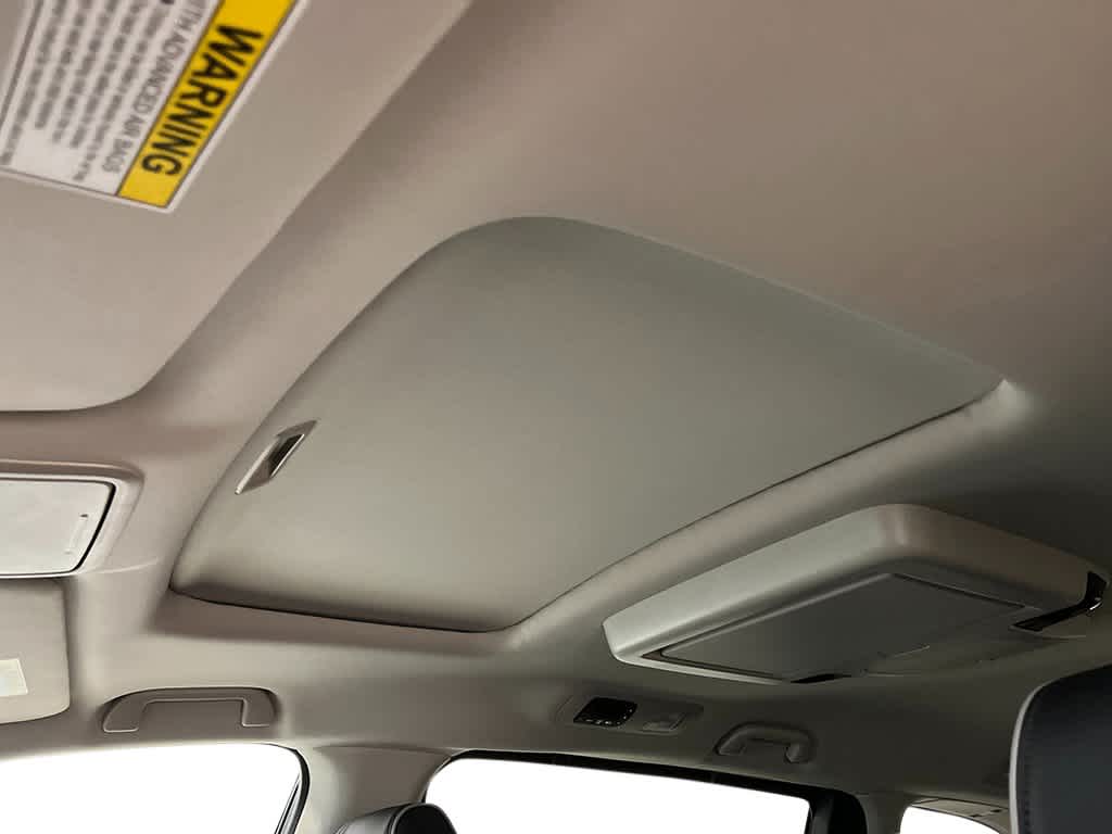 2026 Honda Odyssey - Image 20