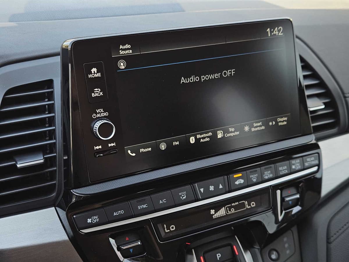 2026 Honda Odyssey - Image 14