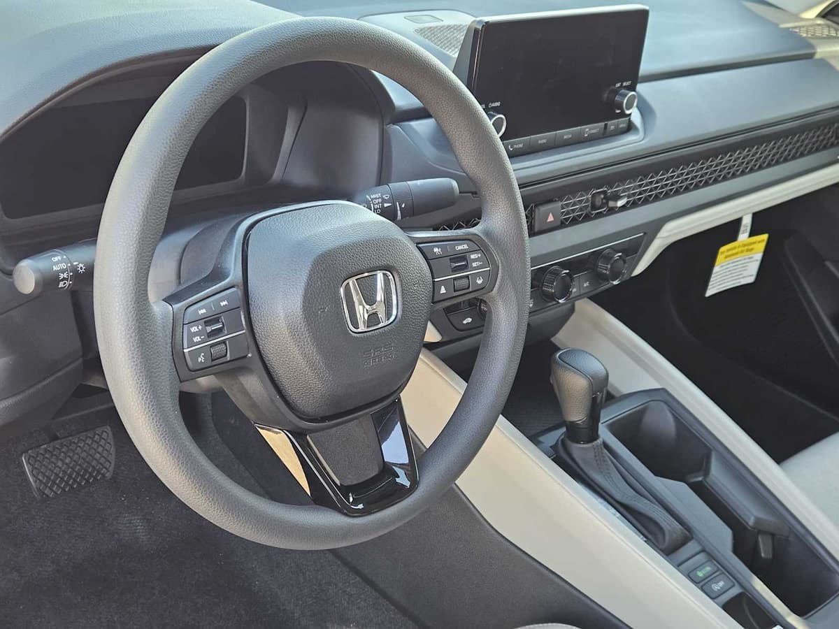 2025 Honda Accord - Image 2