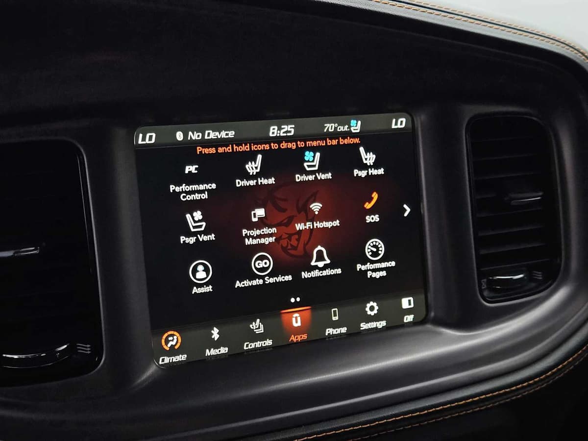 2023 Dodge Charger - Image 17