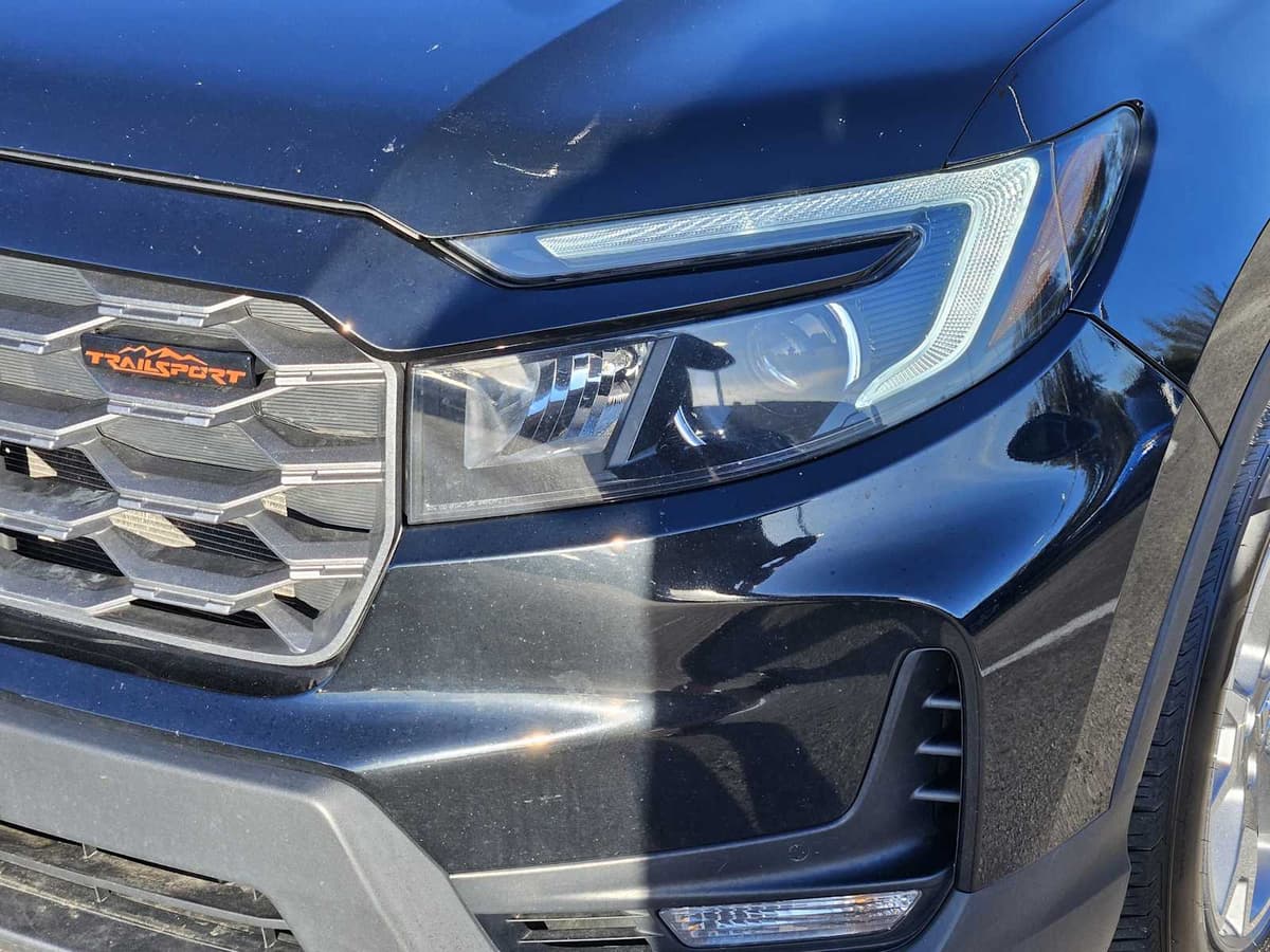 2023 Honda Passport - Image 7