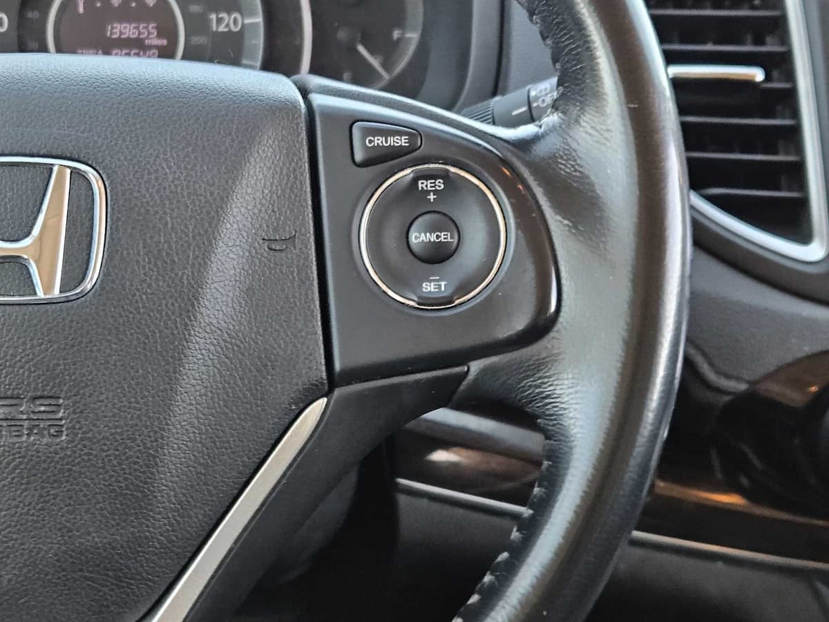 2015 Honda CR-V - Image 28