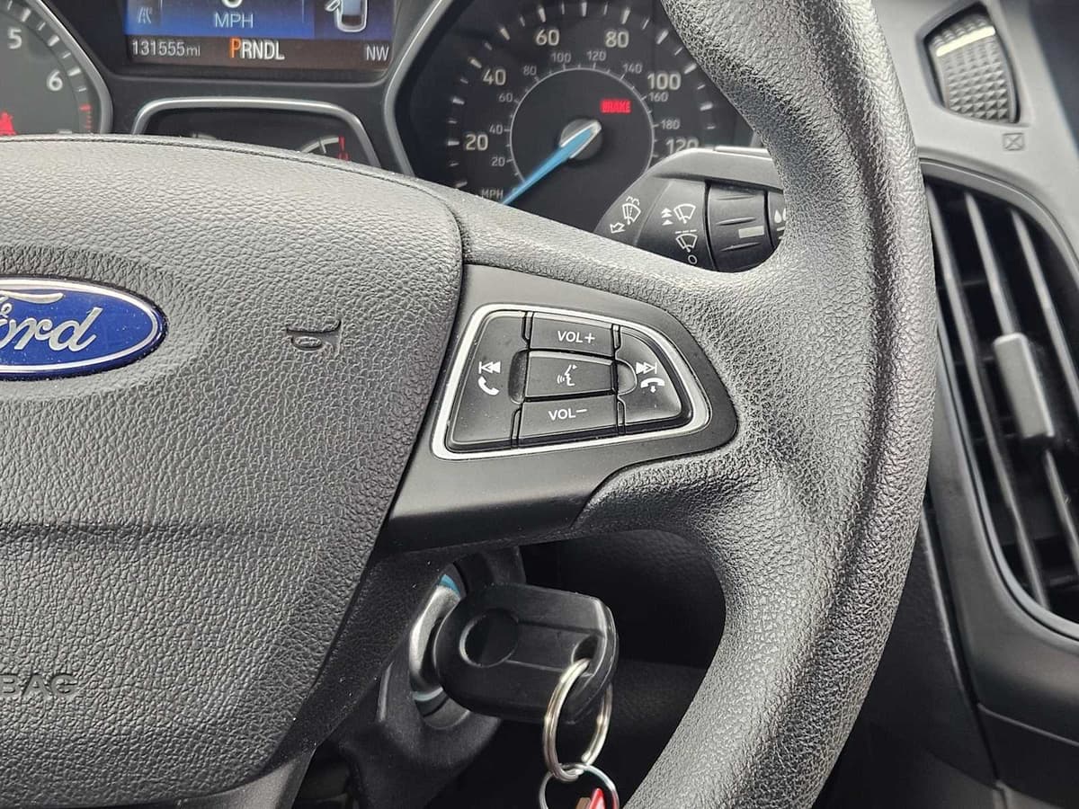 2016 Ford Focus - Image 27