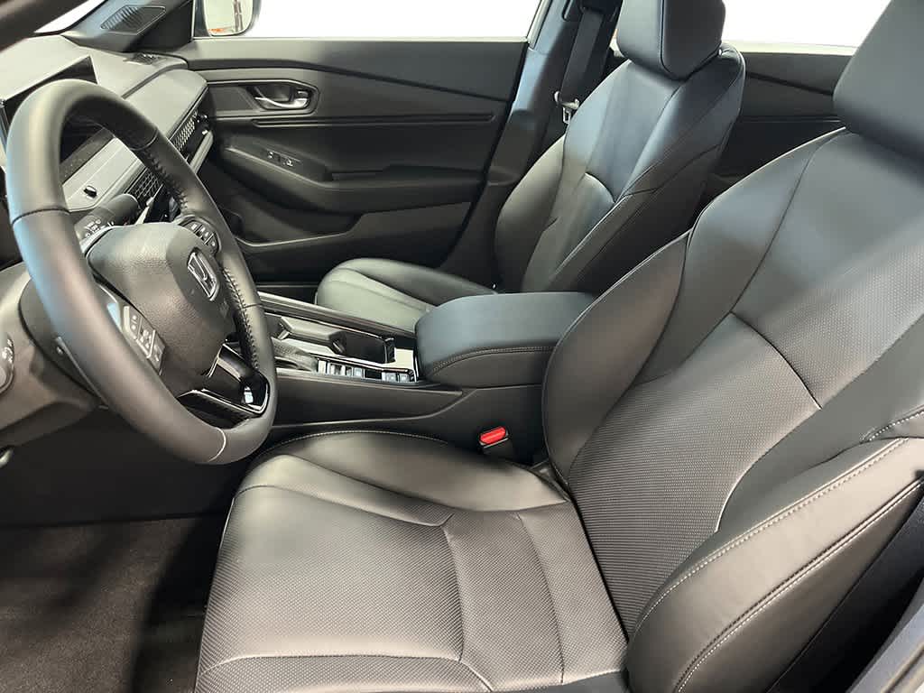 2026 Honda Accord Hybrid - Image 14