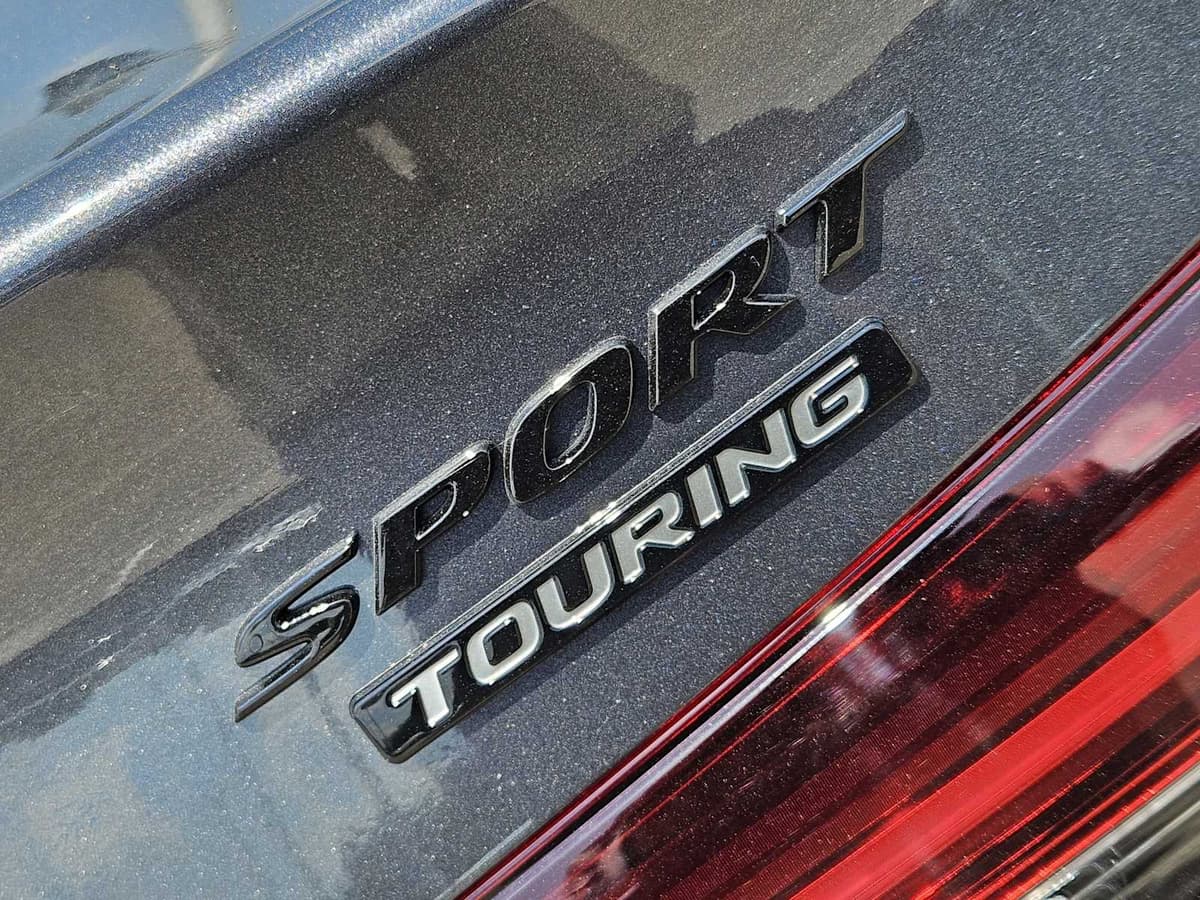 2026 Honda Civic Hybrid - Image 10