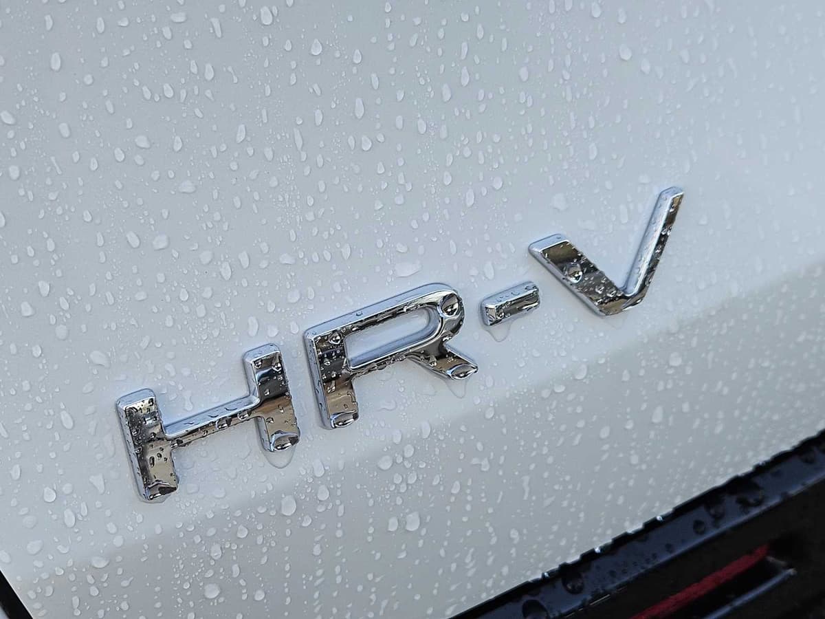 2025 Honda HR-V - Image 11