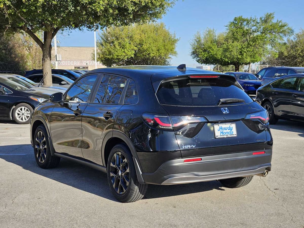 2023 Honda HR-V - Image 5