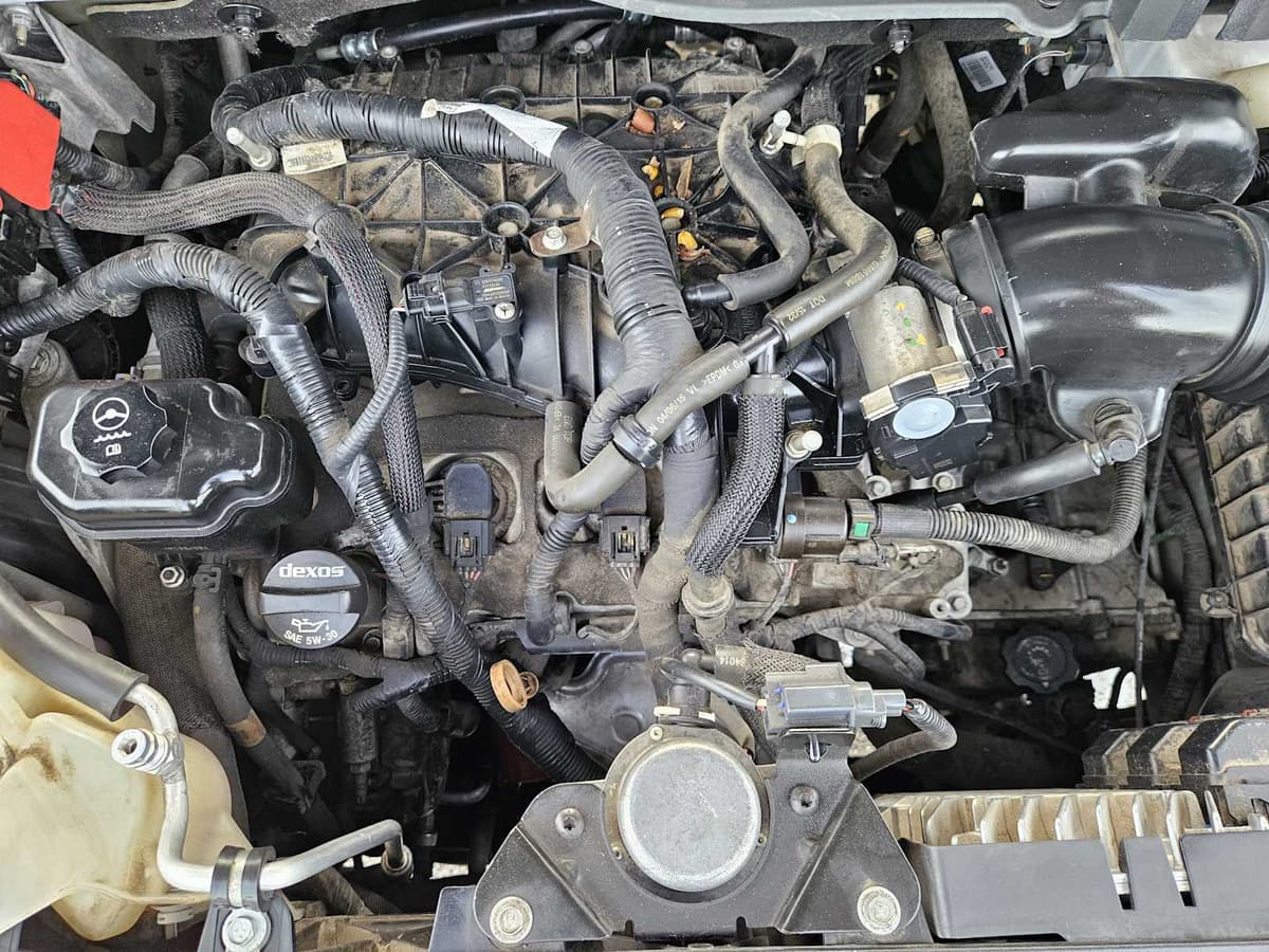 2015 GMC Acadia - Image 28