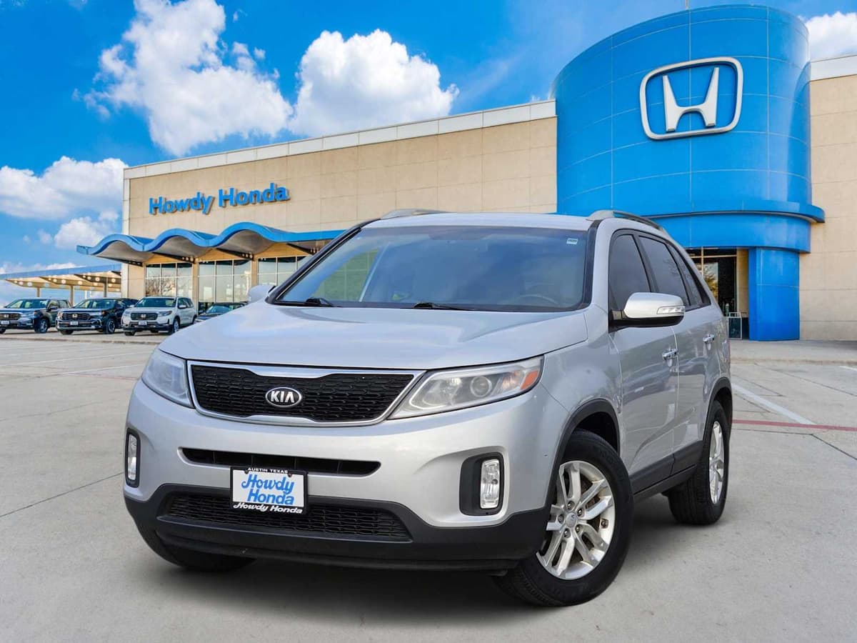 2015 Kia Sorento - Image 1