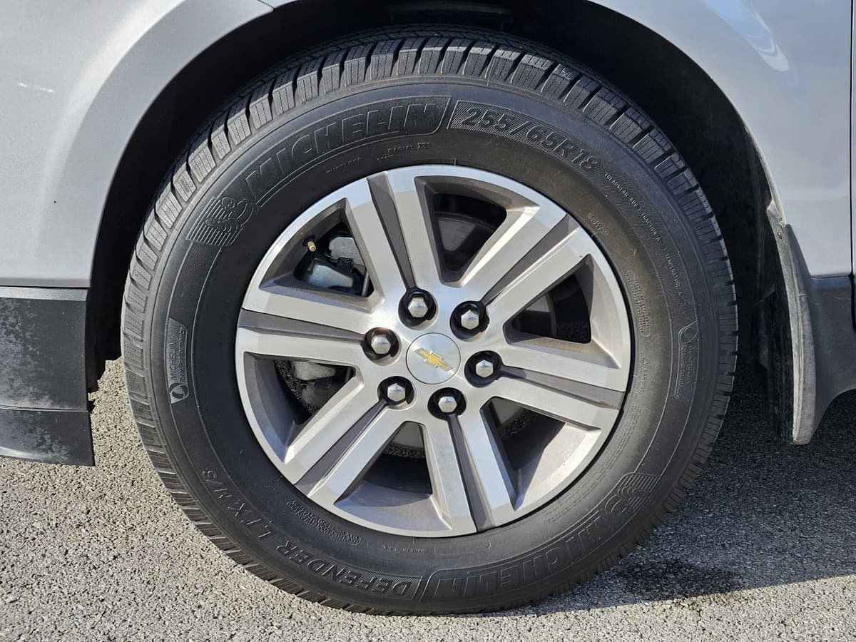 2017 Chevrolet Traverse - Image 9