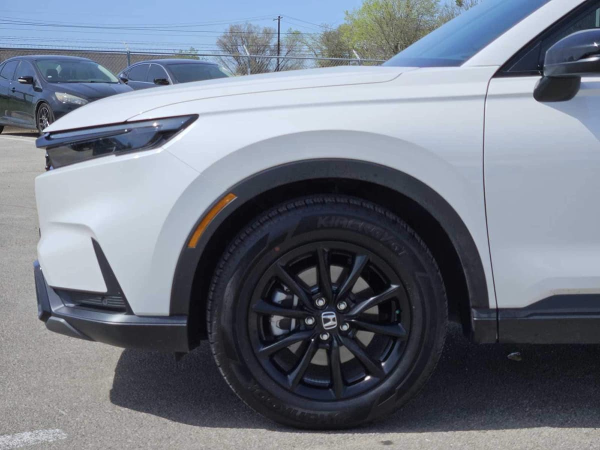 2026 Honda CR-V Hybrid - Image 8