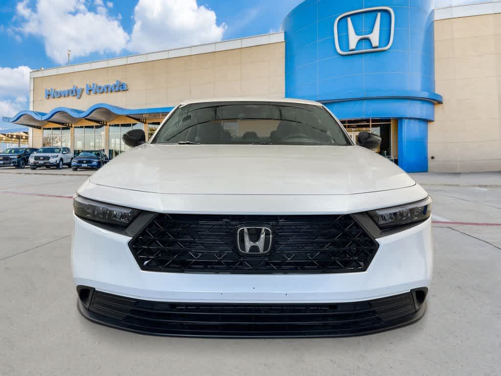 2026 Honda Accord Hybrid - Image 10
