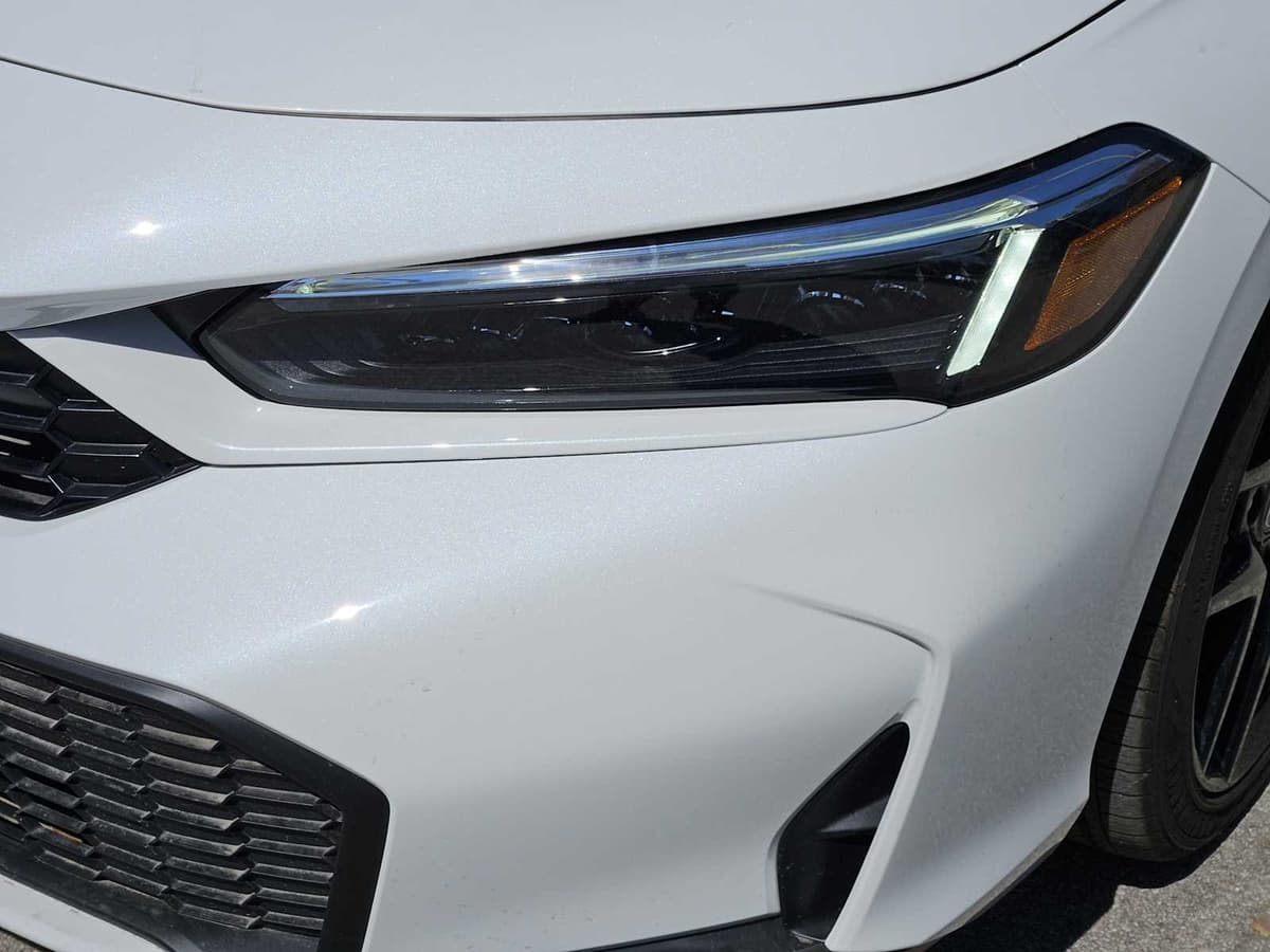 2026 Honda Civic Hybrid - Image 6