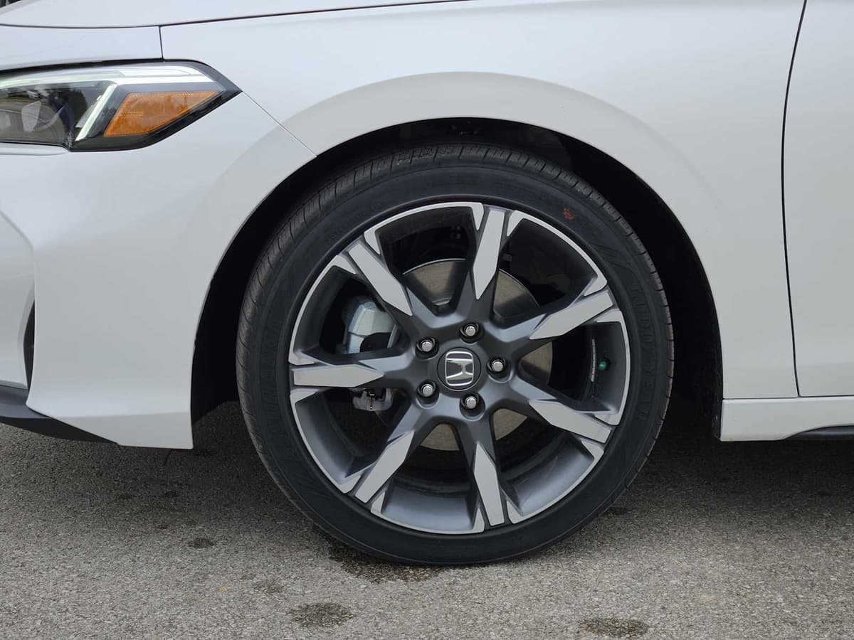 2026 Honda Civic Hybrid - Image 8