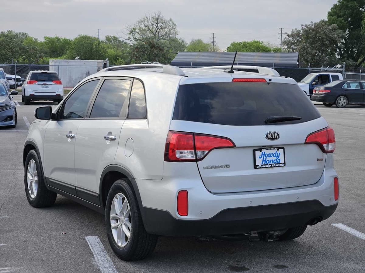 2015 Kia Sorento - Image 5