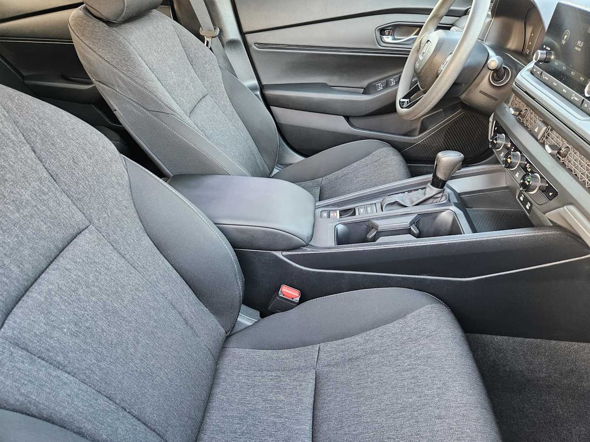 2025 Honda Accord - Image 13